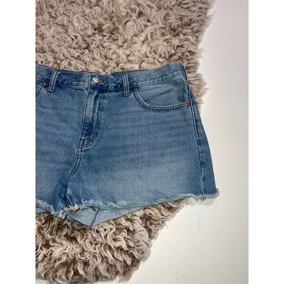 Madewell women’s relax denim shorts - Picture 3 of 14